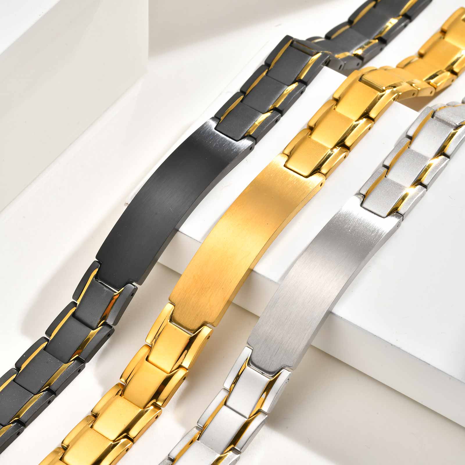 Custom Name Text Engraved Brac - огляд і ціна Jewelry Bracelet Watches