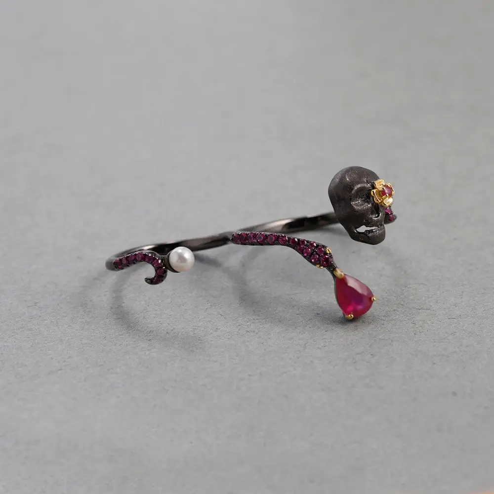 GEM'S BALLET Natural Ruby Gems - огляд і ціна Gothic Skull Ring