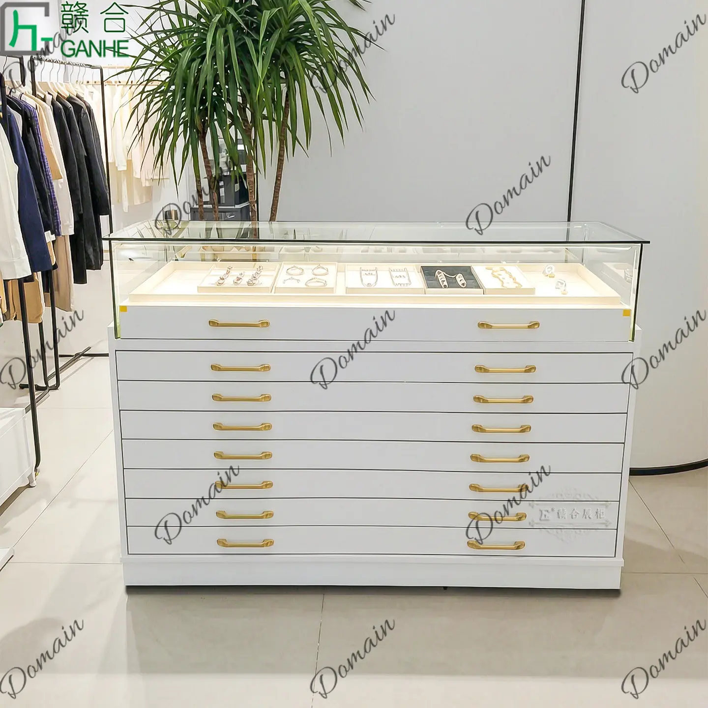 81 N Light luxury glass displa - огляд і ціна Jewelry With Watches
